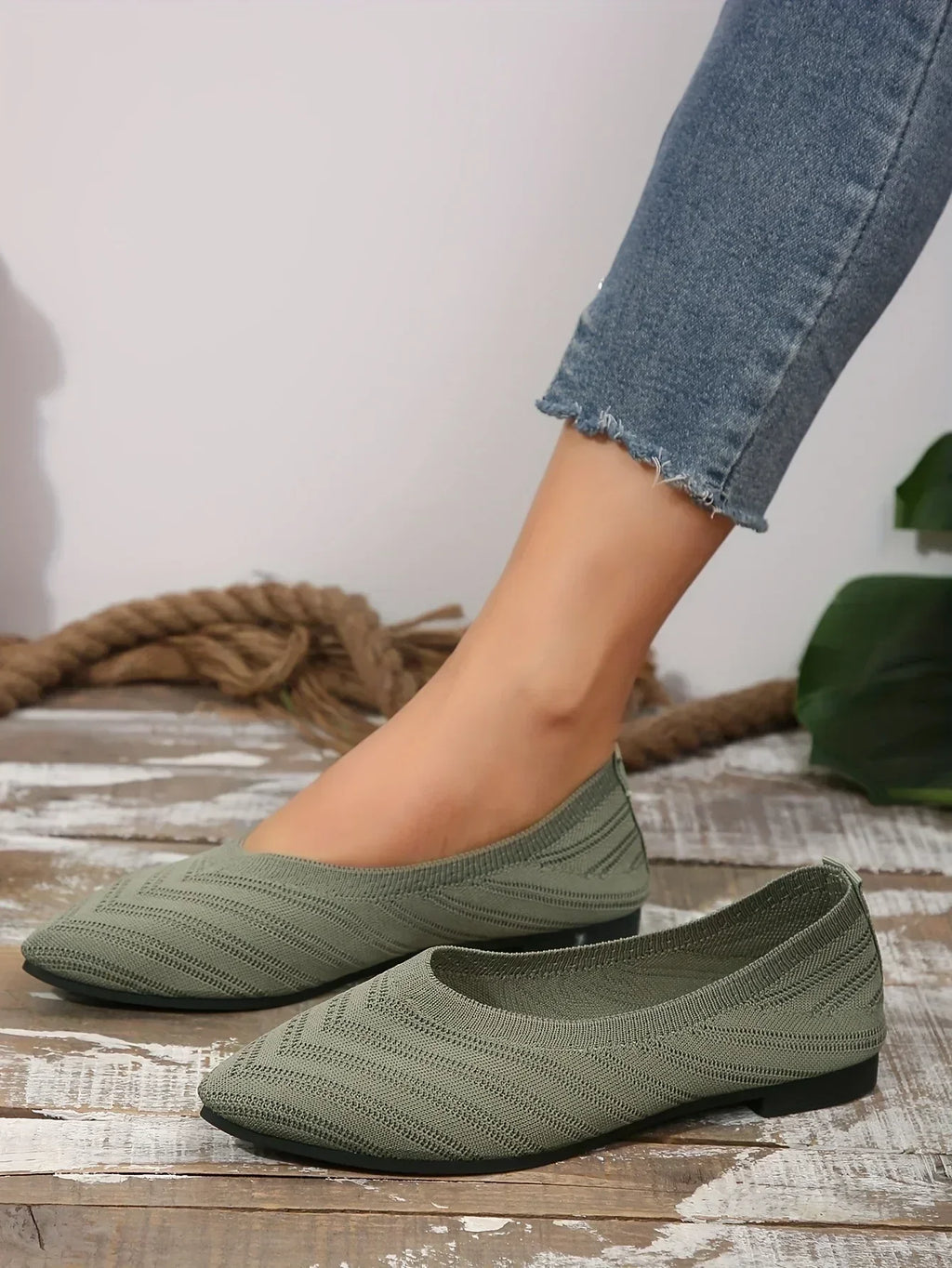 New 2024 Pointed Toe Flat Office Boat Solid Color Knitted Slip on Shoes Casual Ballet Flats Shoes Women Loafers Zapatos De Mujer